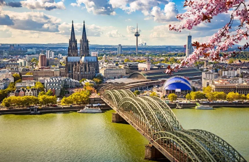 tren wisata eropa barat