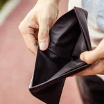 dompet uang menipis